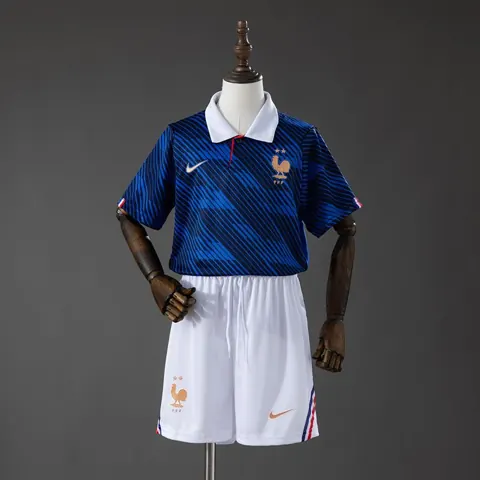 Kit Infantil França I 2026