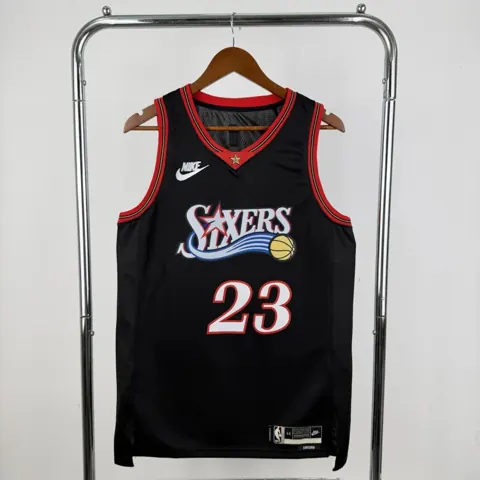 Regata Philadelphia 76ers Retrô Preta #23 James